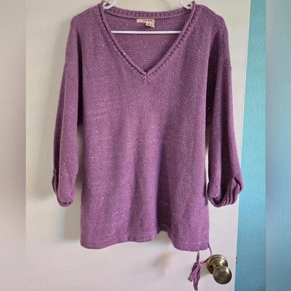 DKNY Purple Shimmery Sweater Size Large - Picture 1 of 4